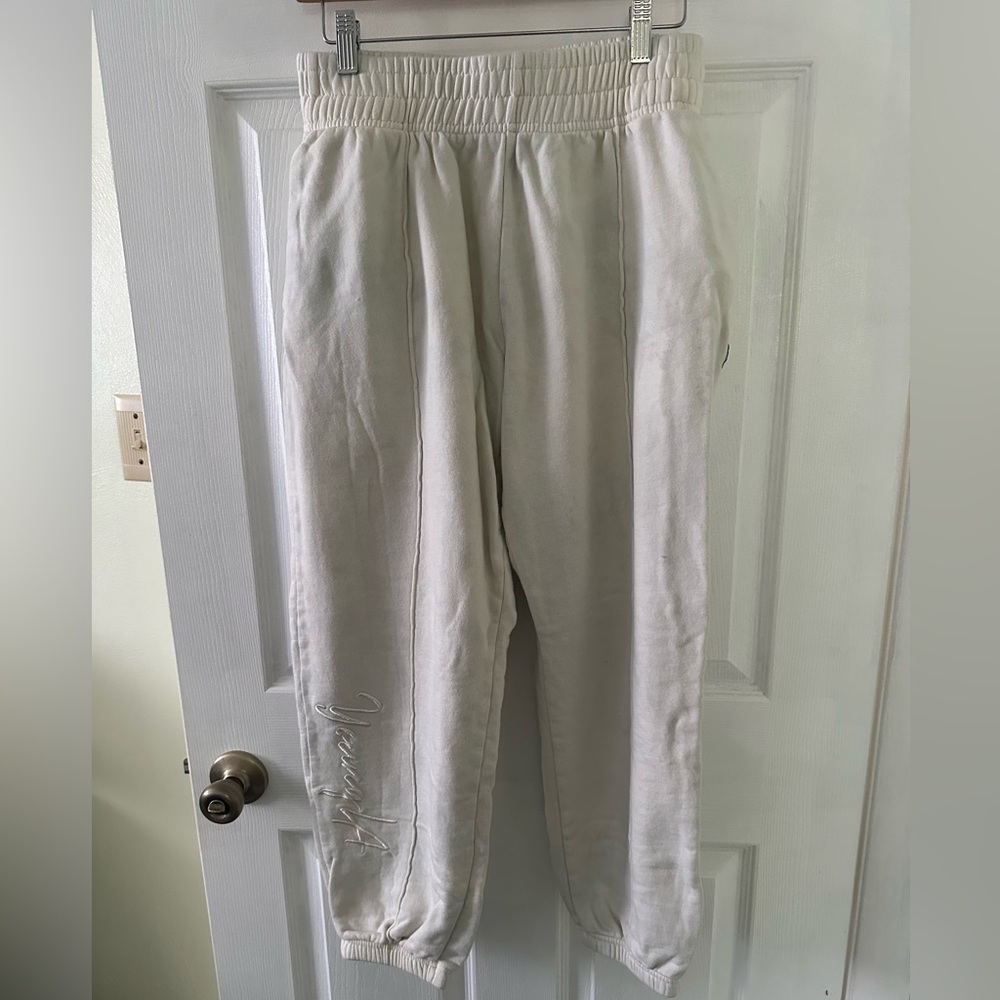 Youngla script joggers